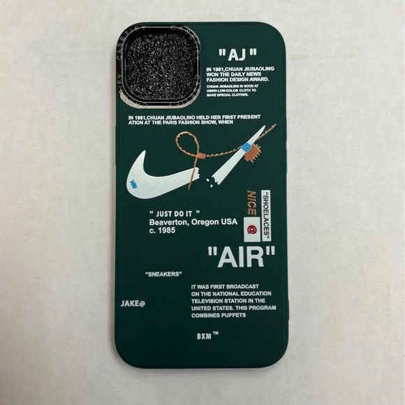 Nike Off-White IPhone 13 case *NIW* - Picture 3 of 4
